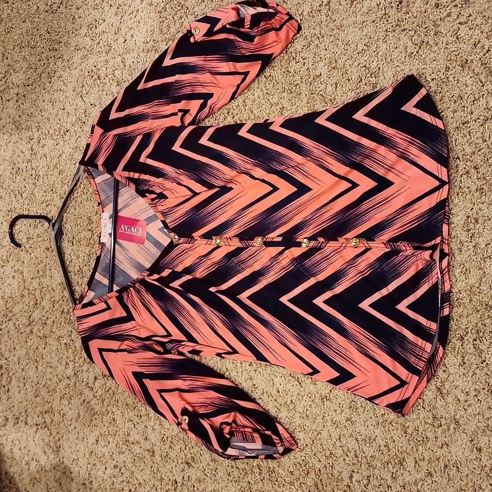 NWT A'gaci Silky 3/4 sleeve blouse